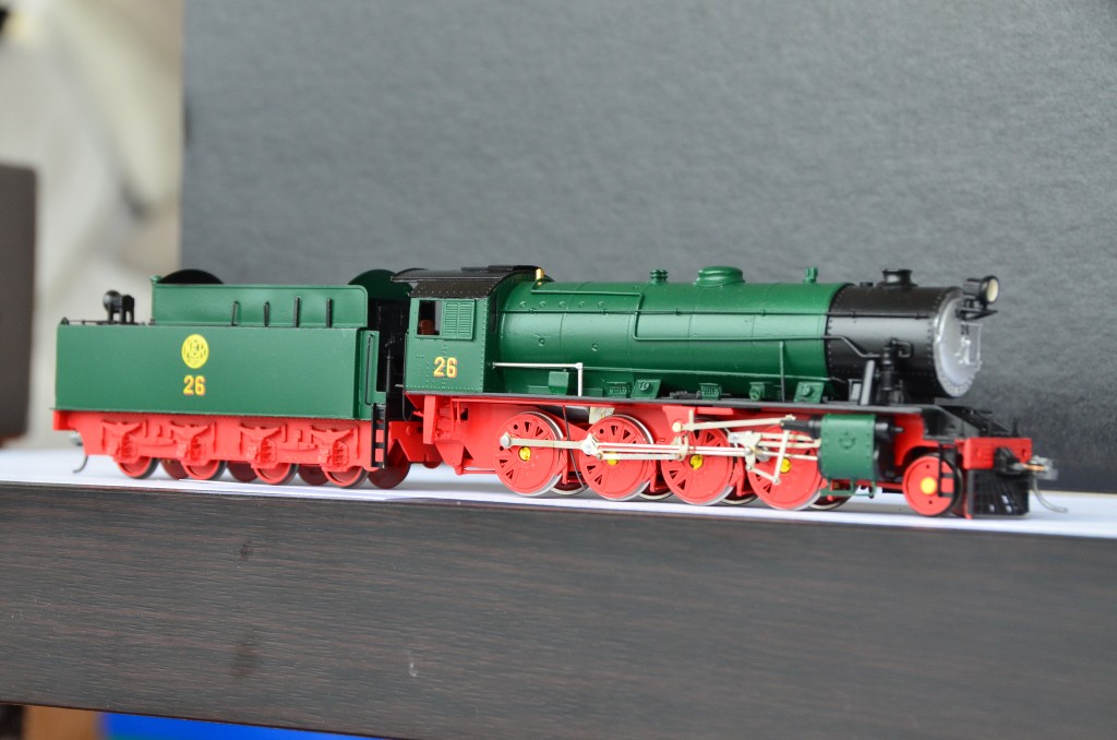 KCR WD Austerity 2-8-0 Steam Locomotive HO-029